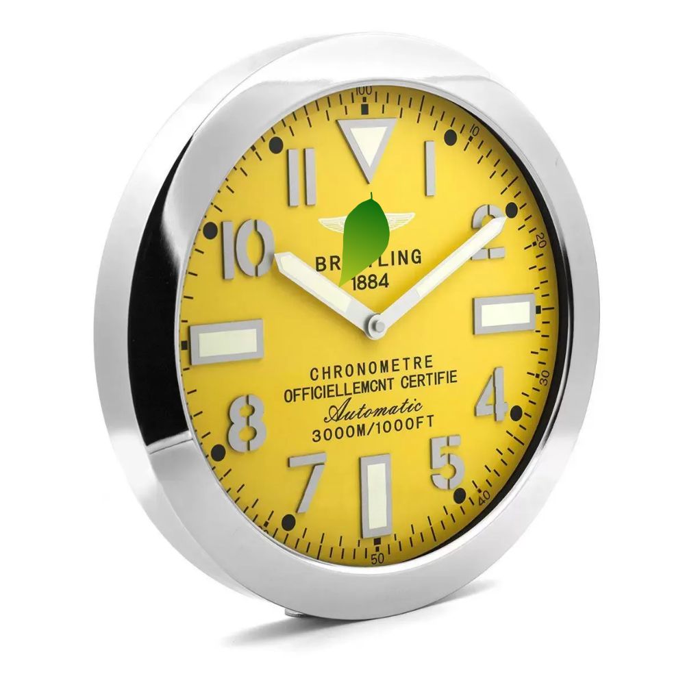 BREITLING -  AVENGER BR07