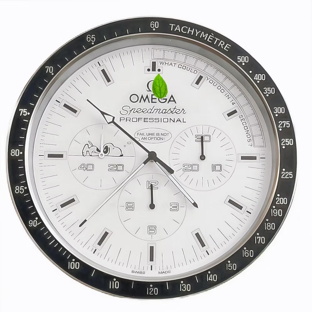 Snoopy Speedmaster Black and White